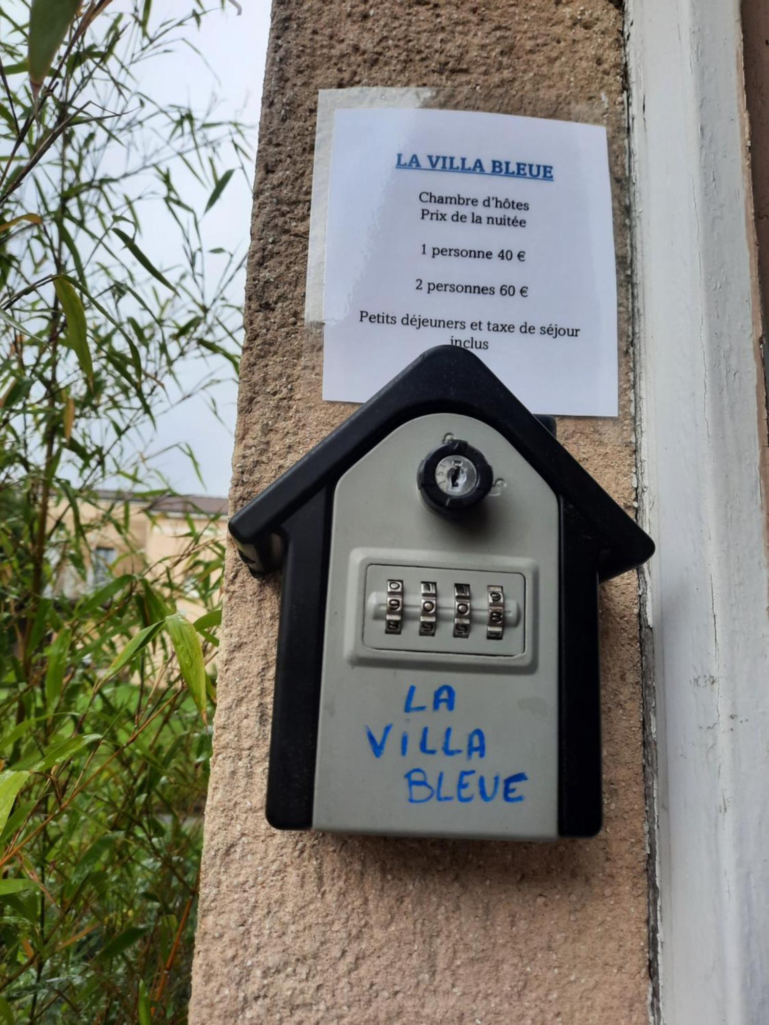 La Villa Bleue Beauchastel 外观 照片